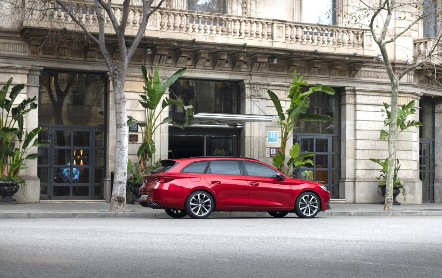  Seat Leon Sportstourer FR 2020 года  (WW) (фото 28 из 29)